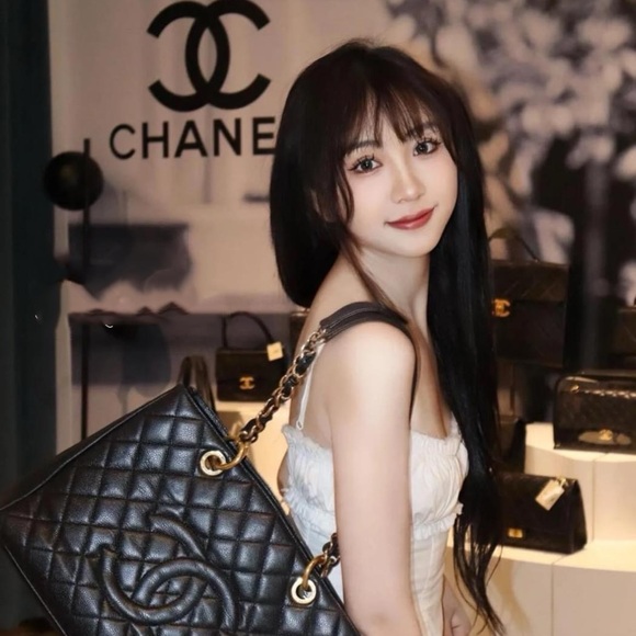 SOLD! Authentic Chanel Black Caviar GST Grand Shopping Tote GHW! - Picture 3 of 16